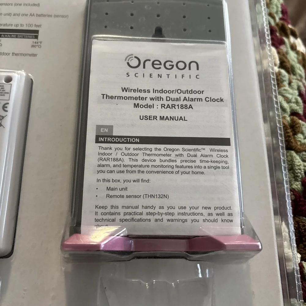Oregon Scientific RAR188 Wireless Indoor Outdoor Thermometer Alarm Clock NEW NOS